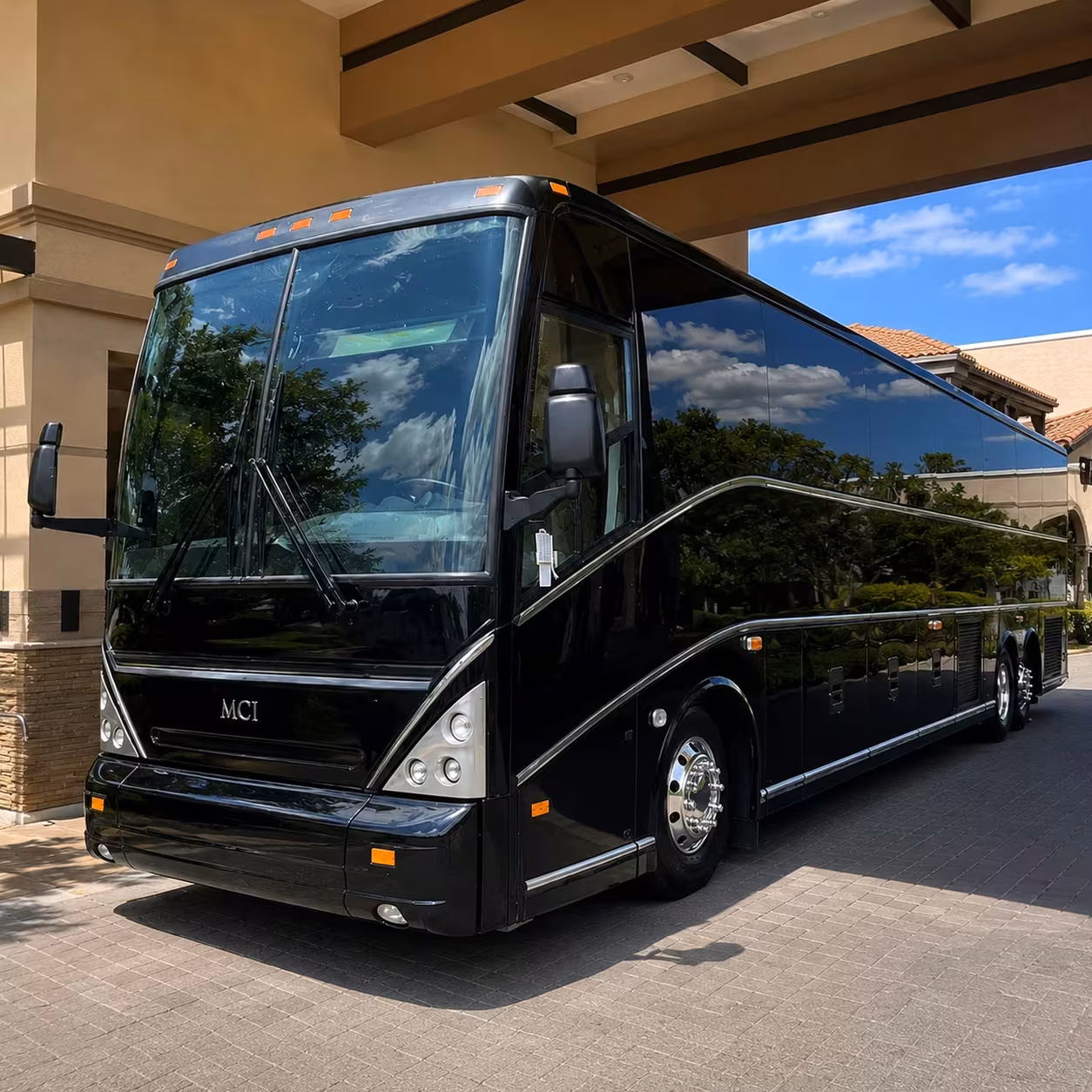 victorville charter buses for coachella and stagecoach trips