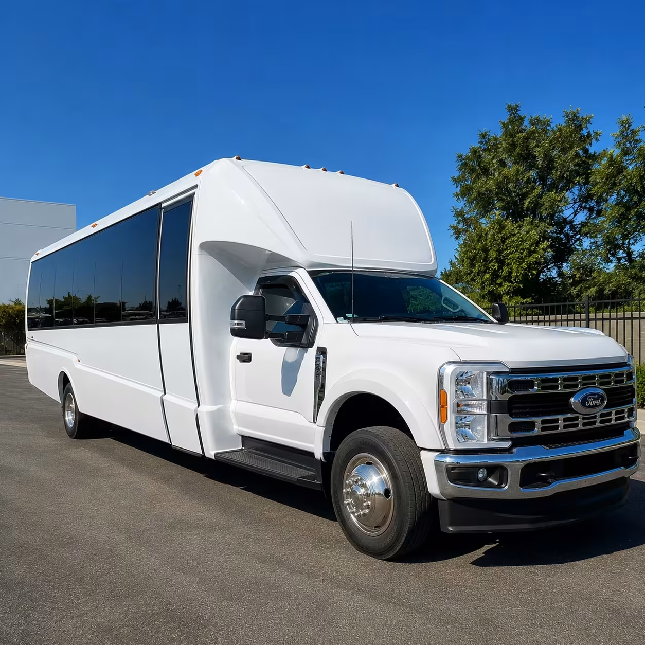 victorville minibus rentals to las vegas harry reid airport