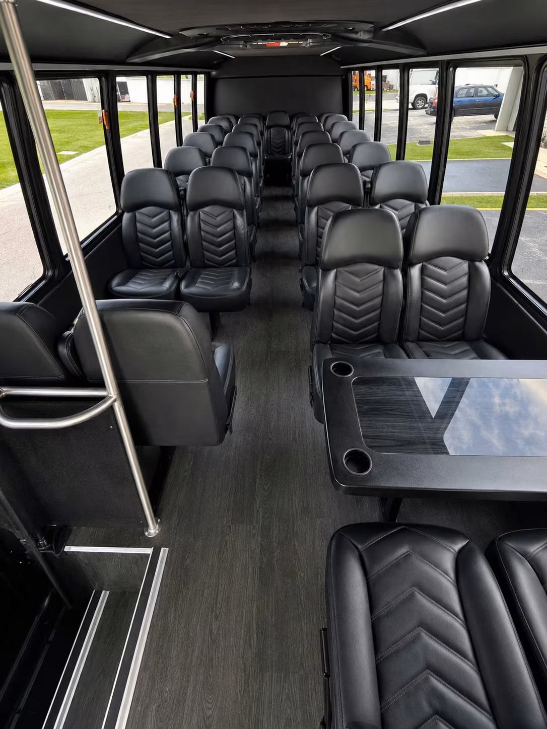 victorville minibuses and charter buses for high school prom groups